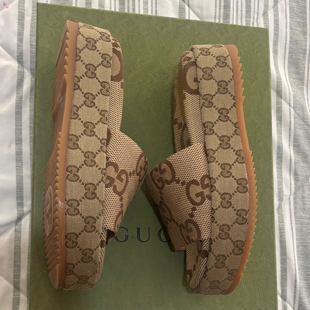 Gucci Brown & Beige GG Monogram Platform Slides - Picture 8 of 10